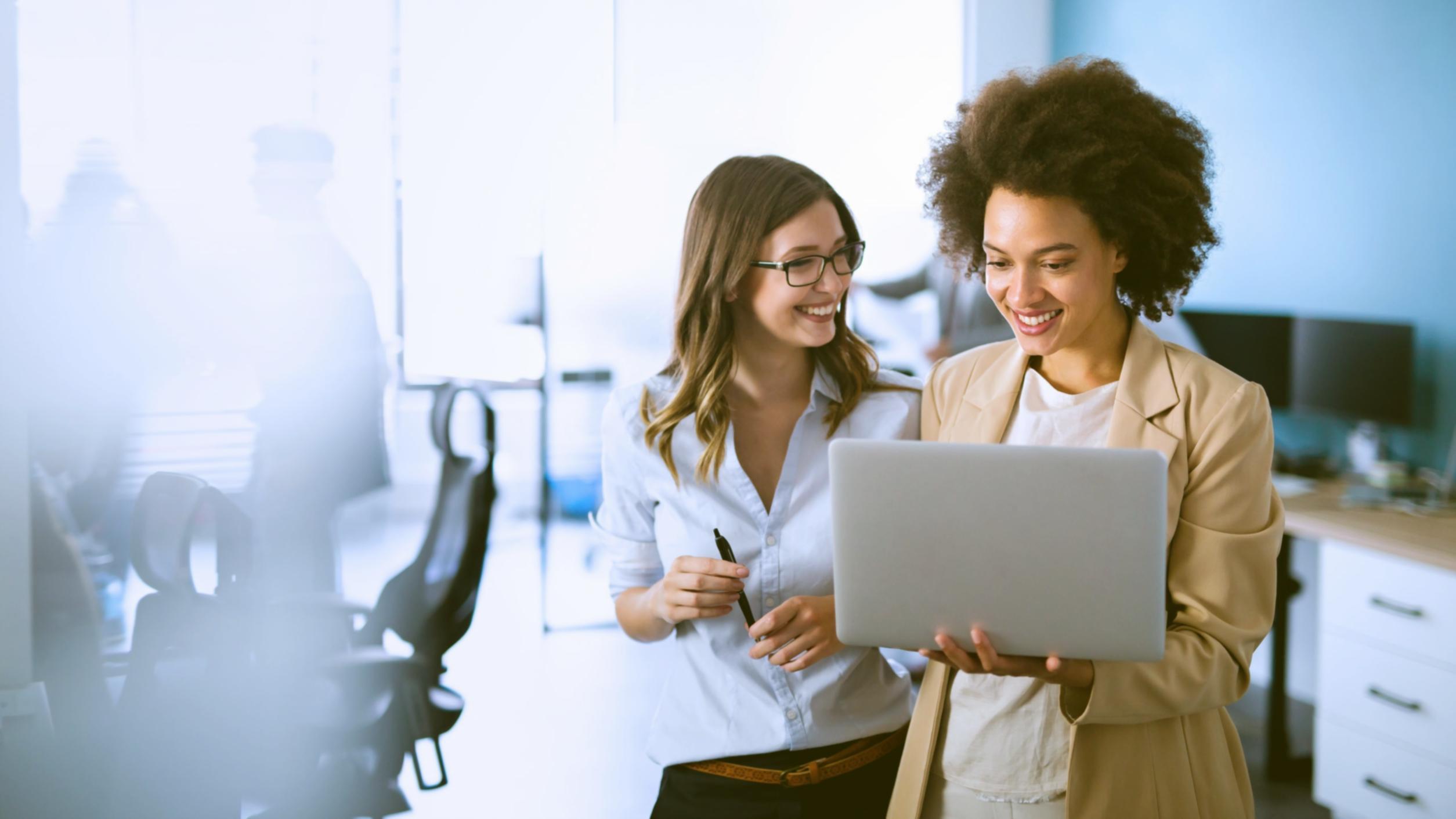 Analyse-Dashboard mit Keyword-Metriken